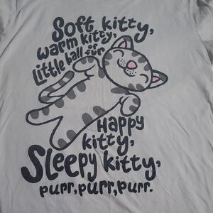 Gray Cat Graphic Tee